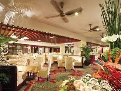 Regal Oriental Hotel Hong Kong 4*,