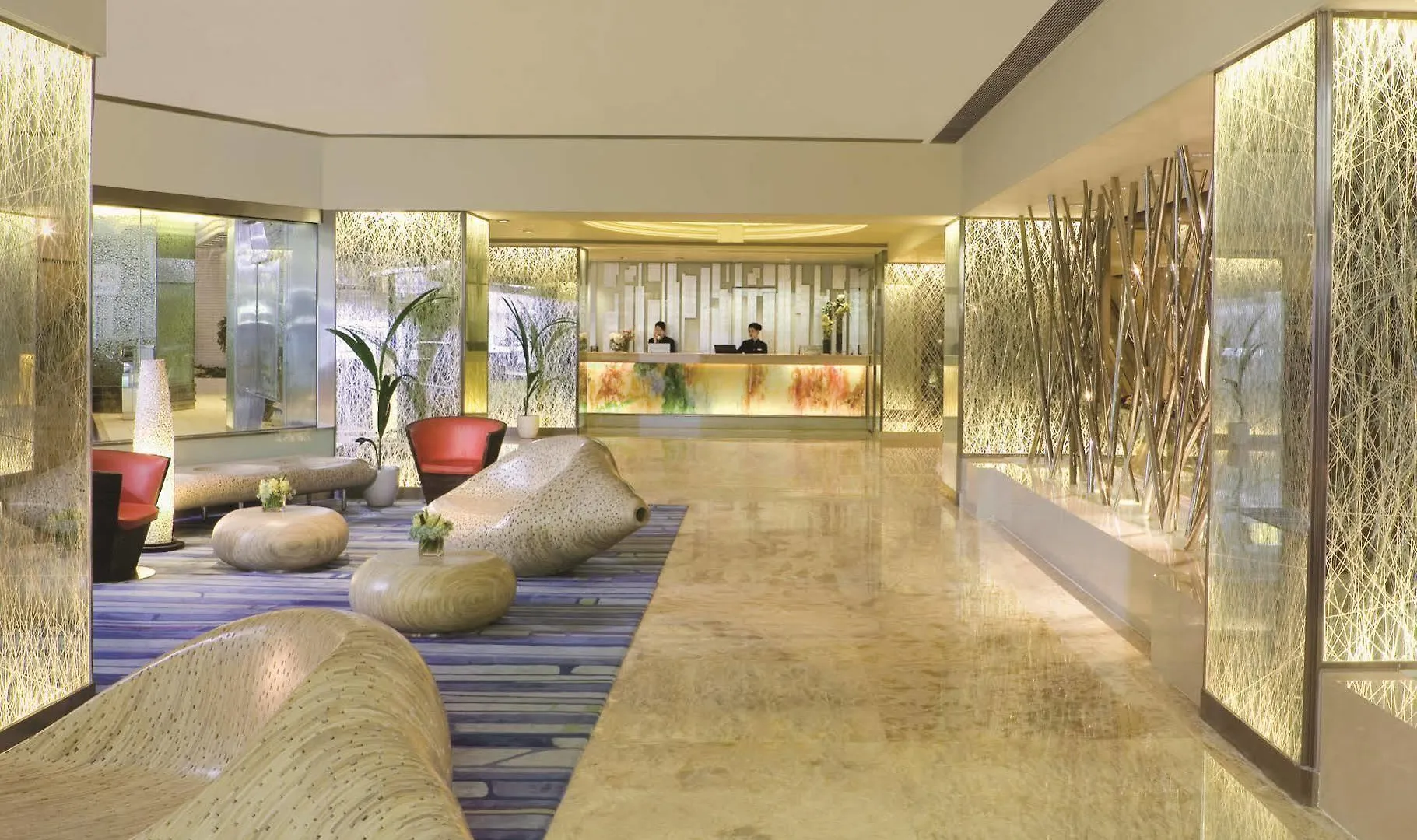 Regal Oriental Hotel Hong Kong 4*,  Cina