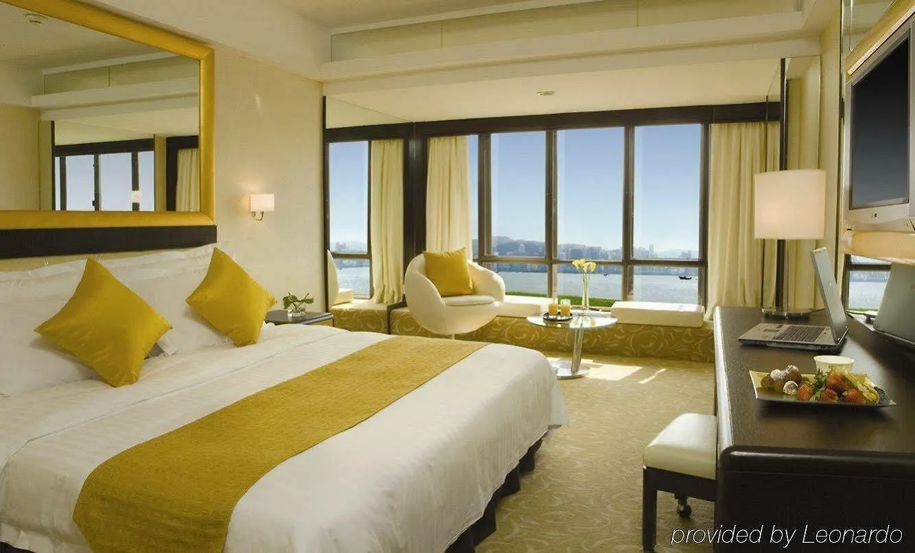Regal Oriental Hotel Hong Kong