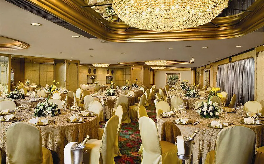 Regal Oriental Hotel Hong Kong